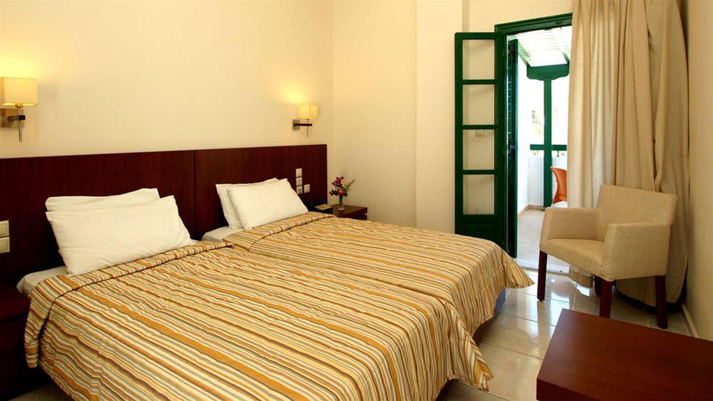 Skiathos Club Hotel & Suites Vasilias  외부 사진